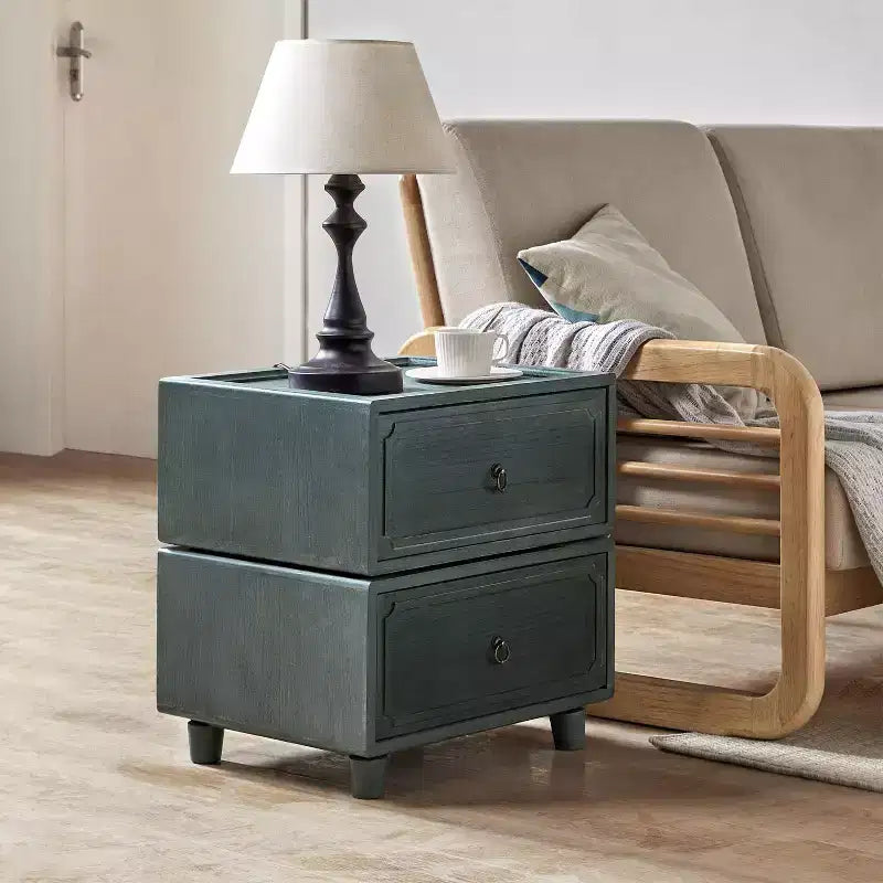 Comodino a 2 cassetti dal design modulare
