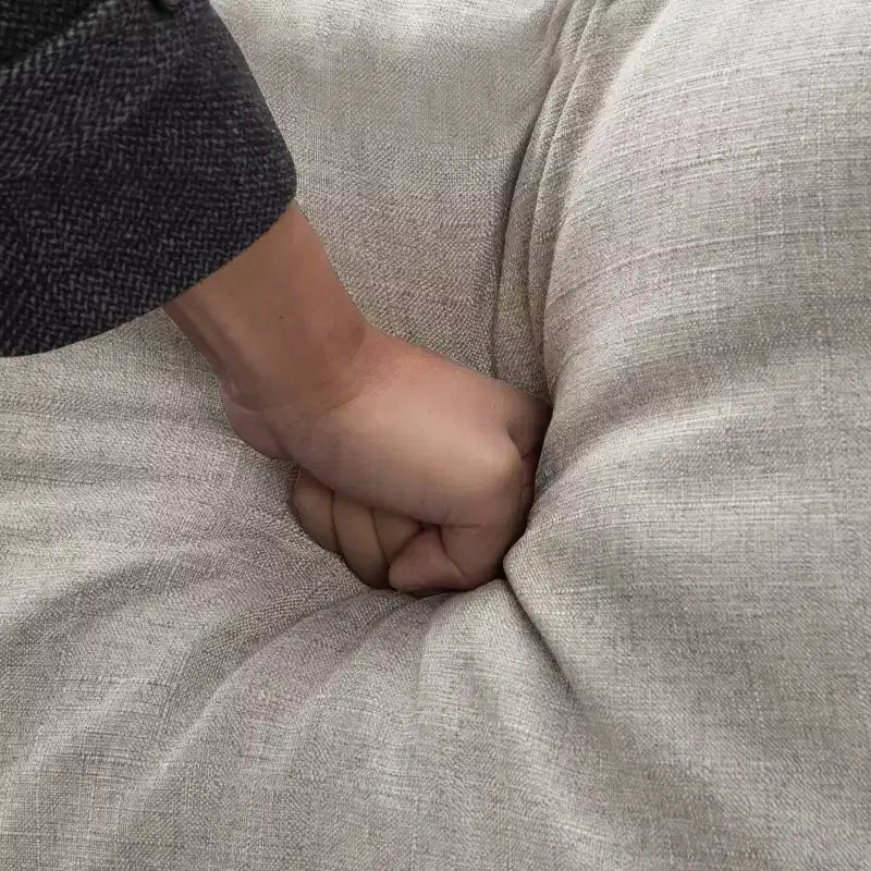 Divanetto moderno da 65" con cuscini dello schienale rimovibili e 2 cuscini a rullo, divano con gambe in legno massiccio