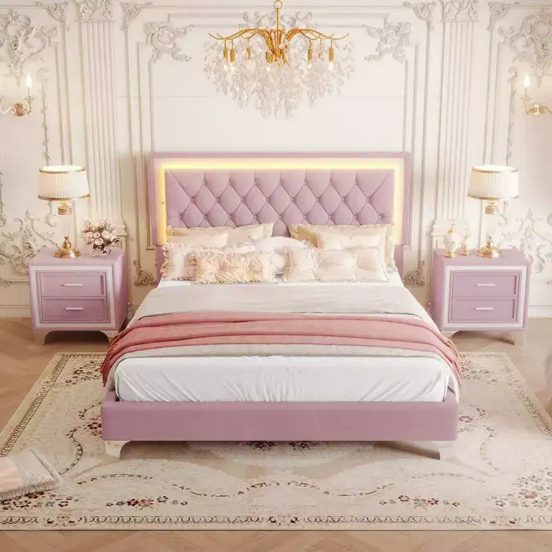 Letto imbottito con piattaforma Queen Size e due comodini
