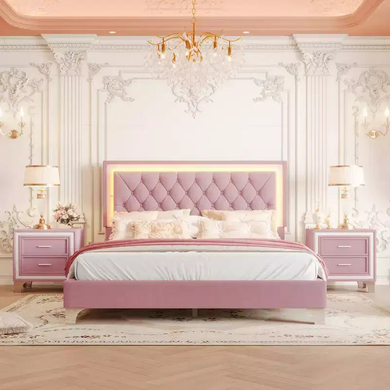 Letto imbottito con piattaforma Queen Size e due comodini